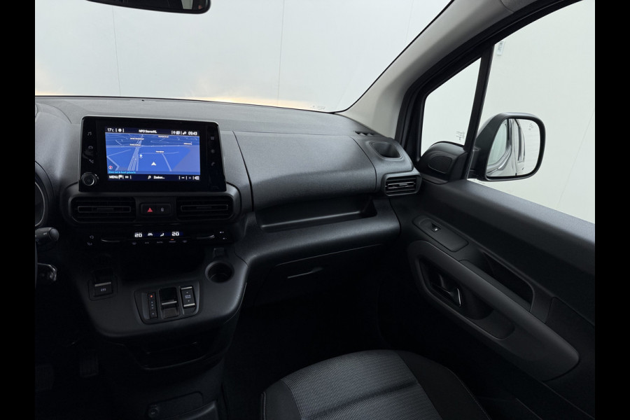 Toyota PROACE CITY Verso Electric AUT. 7persoons !Active Long Navi Camera Trekhaak Klapraam-in-klep PDC-a+v LM Dual-ECC 2-Schuifdeuren Cruise ESP Bordherkenning ABS Connect Visio Park 1 Smartphone-Oplader Dakrails Priv.Glas  50 kWh 3 fase 11kw lader ! Orig. NLse auto 1e eigenaar € 54.000 nieuw