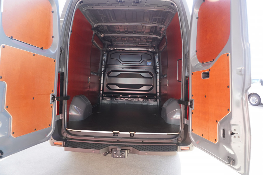 Renault Master T35 2.0 dCi 170PK L2H2 Extra Schuifdeur L / R Nr. V187 | Climate | Navi | Cruise | Trekhaak | Betimmering