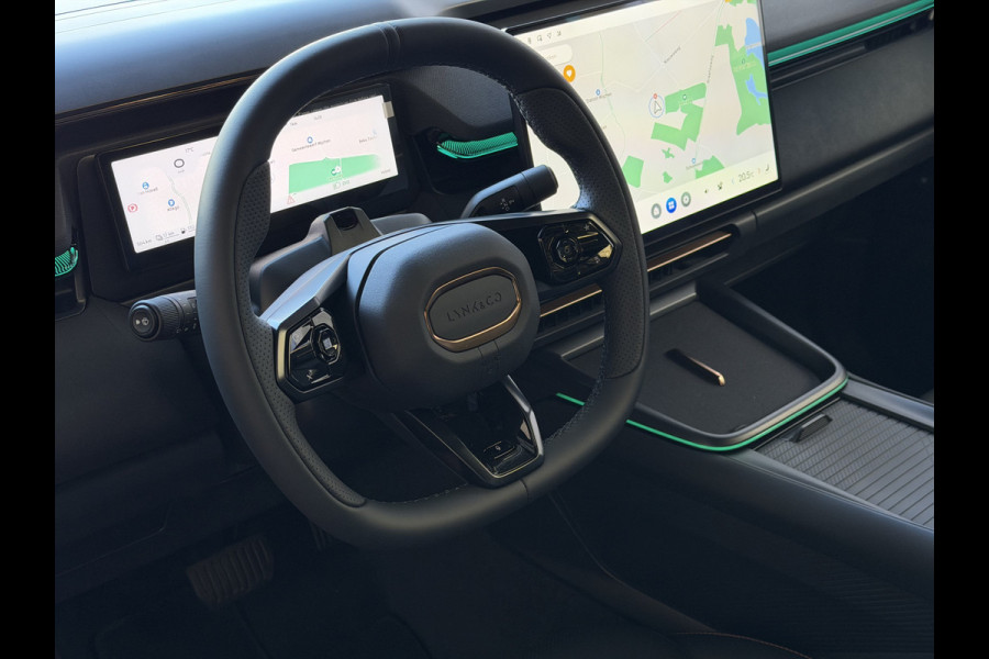 Lynk & Co 08 2026 345PK MORE 200KM NW AUTO HYBRIDE MASSAGE STOEL VERW/VENTILATIE PANO MATRIX LED HARMAN KARDON 360°CAM | PHEV