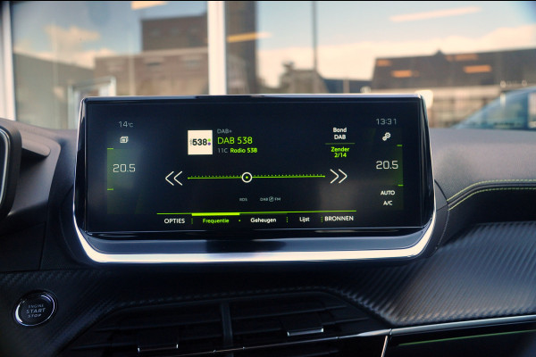 Peugeot 2008 1.2 PureTech 130 PK GT Pack Automaat | Navigatie | Camera