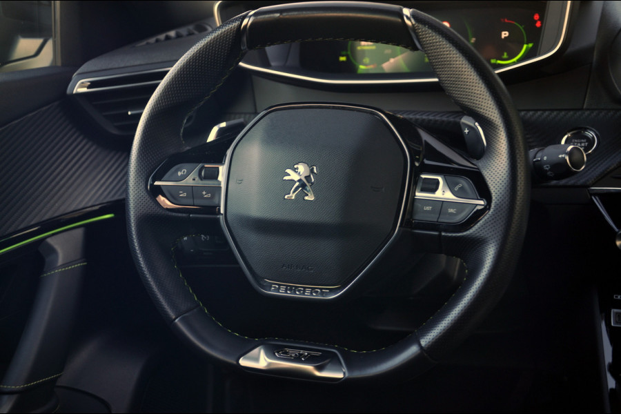 Peugeot 2008 1.2 PureTech 130 PK GT Pack Automaat | Navigatie | Camera