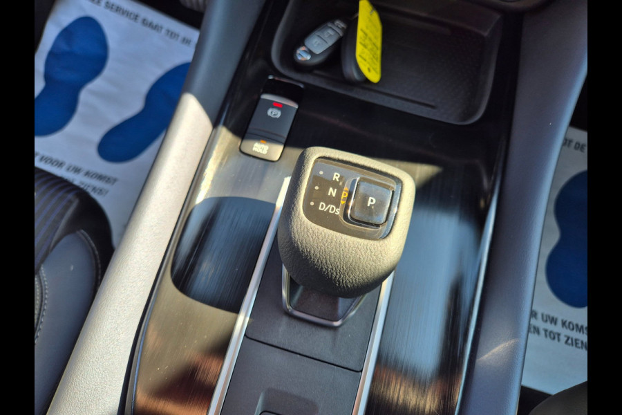 Nissan QASHQAI 1.3 MHEV Xtronic N-Connecta Trekhaak Half leder