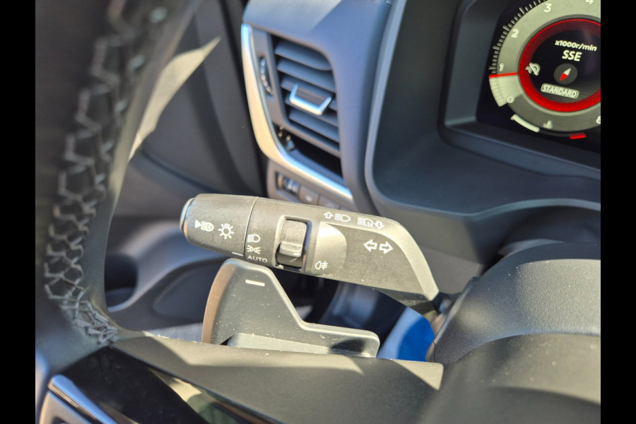 Nissan QASHQAI 1.3 MHEV Xtronic N-Connecta Trekhaak Half leder