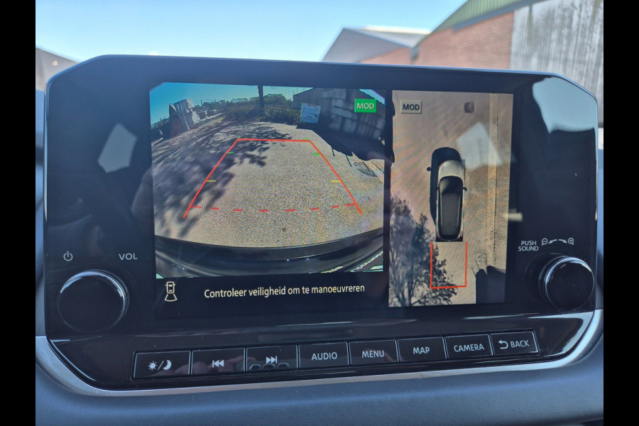 Nissan QASHQAI 1.3 MHEV Xtronic N-Connecta Trekhaak Half leder