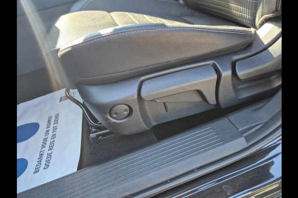 Nissan QASHQAI 1.3 MHEV Xtronic N-Connecta Trekhaak Half leder