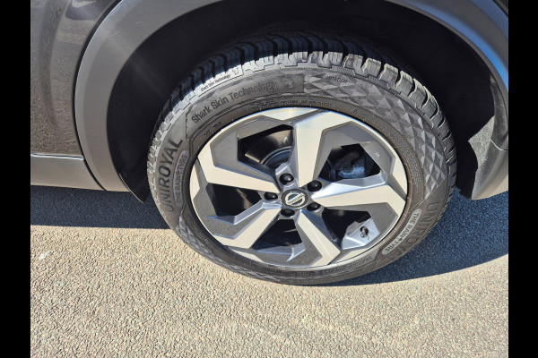 Nissan QASHQAI 1.3 MHEV Xtronic N-Connecta Trekhaak Half leder