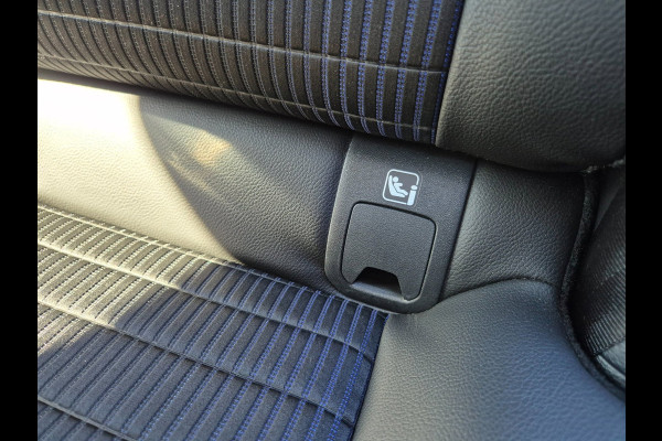 Nissan QASHQAI 1.3 MHEV Xtronic N-Connecta Trekhaak Half leder