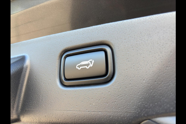 Kia Niro 1.6 GDi Hybrid DynamicPlusLine Leder | Stoel- en Stuurverwarming | Adapt. Cruise | Schuif/Kanteldak | Elektr. Achterklep |