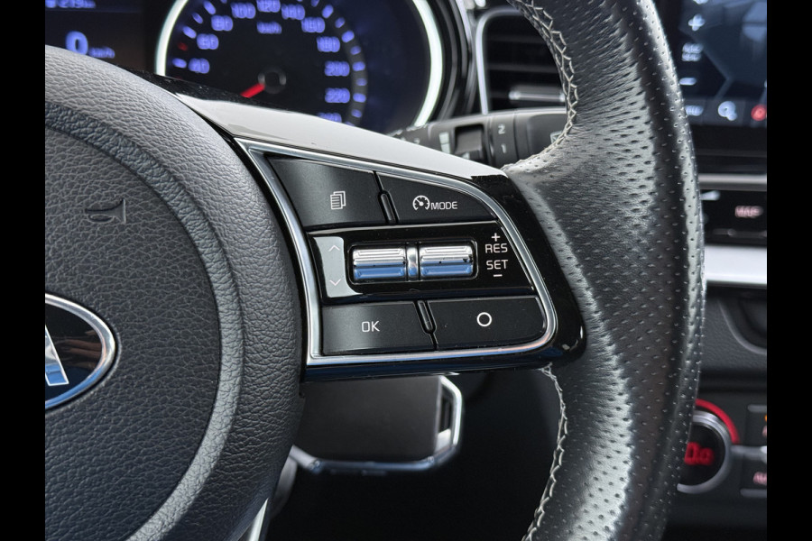 Kia Ceed Sportswagon T-120PK GT-Line Camera Apple Carplay/Android Zwarte-Hemel Navi Ecc Cruise Pdc 1/2 Leder 17"lm Regensensor Rijstrooksensor Led Bluetooth Verkeersbord detectie Connected 1e Eigenaar EURO6 Volledig Kia-Dealer OnderhoudenOrig.NLse auto