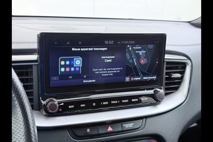 Kia Ceed Sportswagon T-120PK GT-Line Camera Apple Carplay/Android Zwarte-Hemel Navi Ecc Cruise Pdc 1/2 Leder 17"lm Regensensor Rijstrooksensor Led Bluetooth Verkeersbord detectie Connected 1e Eigenaar EURO6 Volledig Kia-Dealer OnderhoudenOrig.NLse auto