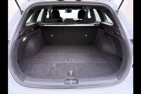 Kia Ceed Sportswagon T-120PK GT-Line Camera Apple Carplay/Android Zwarte-Hemel Navi Ecc Cruise Pdc 1/2 Leder 17"lm Regensensor Rijstrooksensor Led Bluetooth Verkeersbord detectie Connected 1e Eigenaar EURO6 Volledig Kia-Dealer OnderhoudenOrig.NLse auto