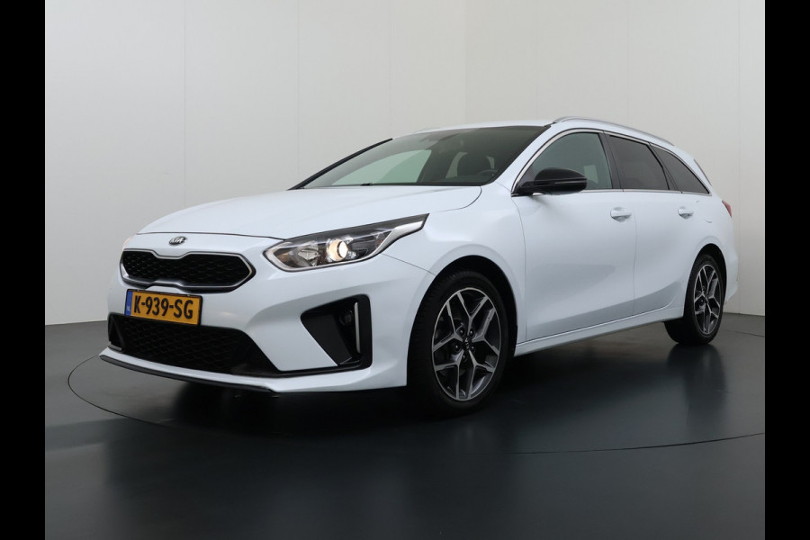 Kia Ceed Sportswagon T-120PK GT-Line Camera Apple Carplay/Android Zwarte-Hemel Navi Ecc Cruise Pdc 1/2 Leder 17"lm Regensensor Rijstrooksensor Led Bluetooth Verkeersbord detectie Connected 1e Eigenaar EURO6 Volledig Kia-Dealer OnderhoudenOrig.NLse auto