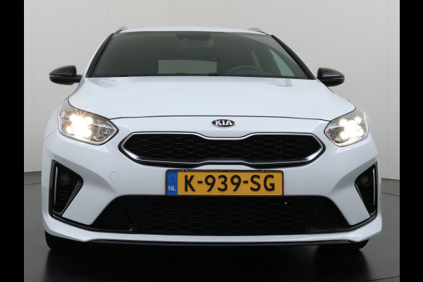 Kia Ceed Sportswagon T-120PK GT-Line Camera Apple Carplay/Android Zwarte-Hemel Navi Ecc Cruise Pdc 1/2 Leder 17"lm Regensensor Rijstrooksensor Led Bluetooth Verkeersbord detectie Connected 1e Eigenaar EURO6 Volledig Kia-Dealer OnderhoudenOrig.NLse auto