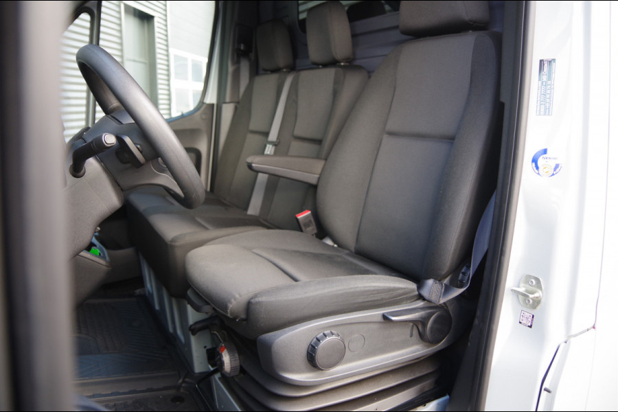 Mercedes-Benz Sprinter 317 1.9 CDI L2H2 3-ZITS, AUT. LED, STOELVERWARMING, STANDKACHEL, GEV. STOEL, CAMERA, CRUISE, NAVI, CLIMA