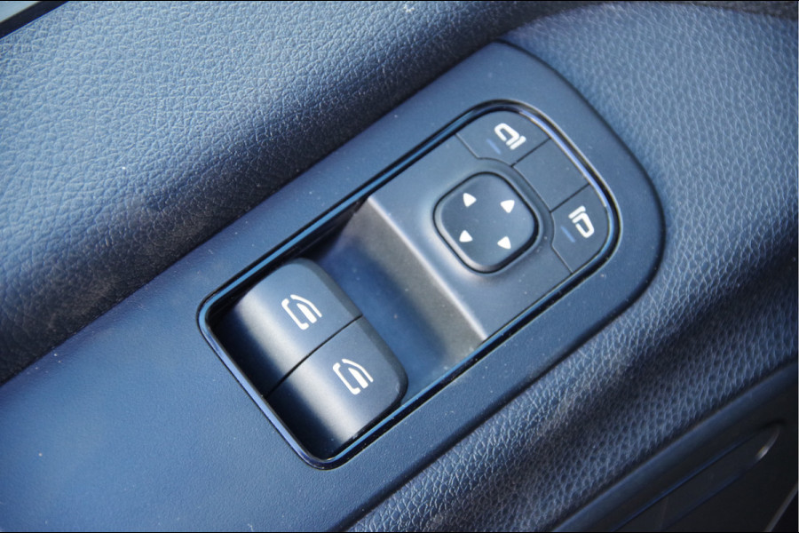 Mercedes-Benz Sprinter 317 1.9 CDI L2H2 3-ZITS, AUT. LED, STOELVERWARMING, STANDKACHEL, GEV. STOEL, CAMERA, CRUISE, NAVI, CLIMA