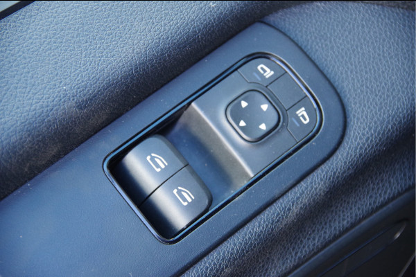 Mercedes-Benz Sprinter 317 1.9 CDI L2H2 3-ZITS, AUT. LED, STOELVERWARMING, STANDKACHEL, GEV. STOEL, CAMERA, CRUISE, NAVI, CLIMA