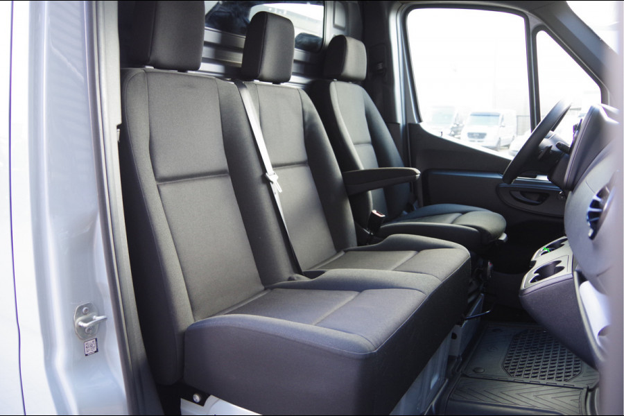 Mercedes-Benz Sprinter 317 1.9 CDI L2H2 3-ZITS, AUT. LED, STOELVERWARMING, STANDKACHEL, GEV. STOEL, CAMERA, CRUISE, NAVI, CLIMA
