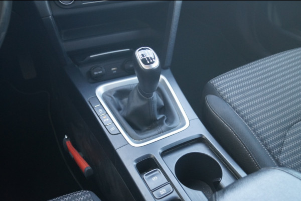 Kia Ceed SW 1.5 T-GDi 160pk DynamicLine -NAVI-ECC-