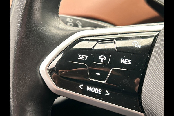 Volkswagen ID.4 Pro 77 kWh | Origineel Nederlands | SOH 93,57% | Carplay | Adaptive-cruise | Trekhaak | Navigatie | Camera |