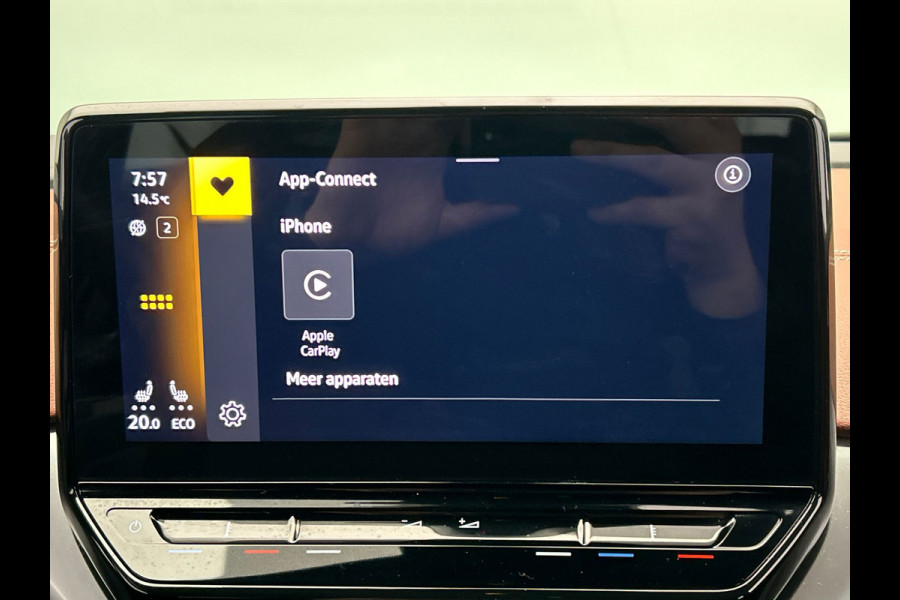 Volkswagen ID.4 Pro 77 kWh | Origineel Nederlands | SOH 93,57% | Carplay | Adaptive-cruise | Trekhaak | Navigatie | Camera |