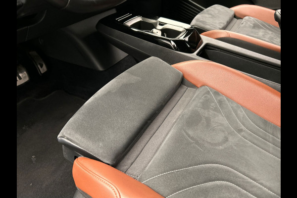 Volkswagen ID.4 Pro 77 kWh | Origineel Nederlands | SOH 93,57% | Carplay | Adaptive-cruise | Trekhaak | Navigatie | Camera |