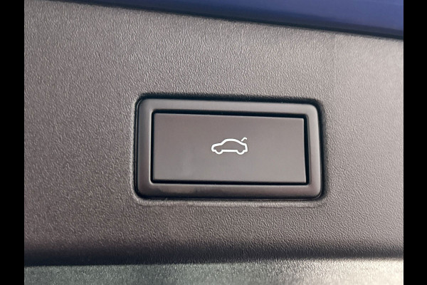 Volkswagen ID.4 Pro 77 kWh | Origineel Nederlands | SOH 93,57% | Carplay | Adaptive-cruise | Trekhaak | Navigatie | Camera |