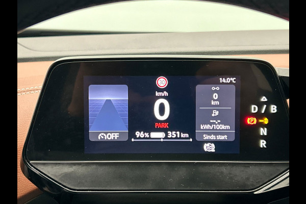 Volkswagen ID.4 Pro 77 kWh | Origineel Nederlands | SOH 93,57% | Carplay | Adaptive-cruise | Trekhaak | Navigatie | Camera |