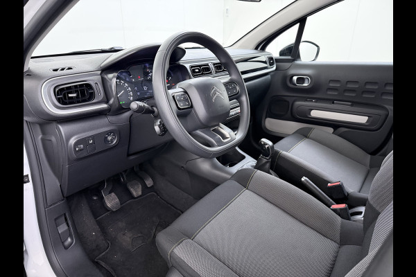 Citroën C3 1.2 Navi Apple Carplay Android MirrorLink PDC Connect LMv Ecc Cruise Elektr.Spiegels+Verwarmd SpoorAssist Regensensor Feel Tel.  Lane Assist S&S Tech Feel Distributie bij 89.194 km vervangen! Slechts 40 euro per maand wegenbelasting 4 Seizoens-banden Orig. Nederlandse auto EURO6 1e Eigenaar (lease)