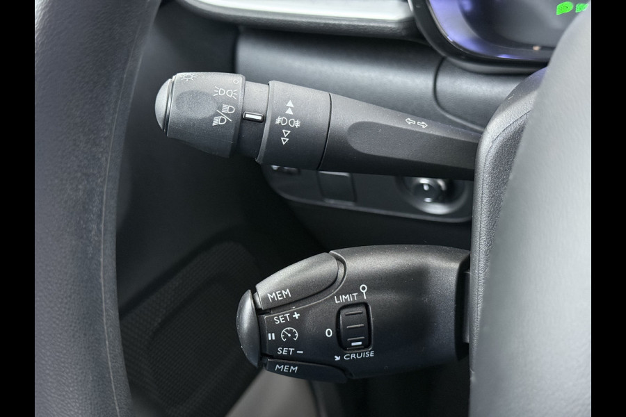 Citroën C3 1.2 Navi Apple Carplay Android MirrorLink PDC Connect LMv Ecc Cruise Elektr.Spiegels+Verwarmd SpoorAssist Regensensor Feel Tel.  Lane Assist S&S Tech Feel Distributie bij 89.194 km vervangen! Slechts 40 euro per maand wegenbelasting 4 Seizoens-banden Orig. Nederlandse auto EURO6 1e Eigenaar (lease)