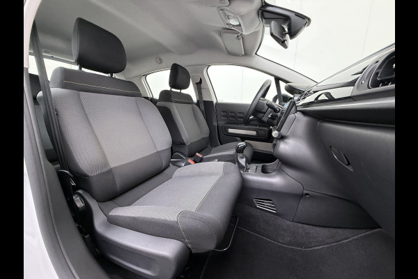 Citroën C3 1.2 Navi Apple Carplay Android MirrorLink PDC Connect LMv Ecc Cruise Elektr.Spiegels+Verwarmd SpoorAssist Regensensor Feel Tel.  Lane Assist S&S Tech Feel Distributie bij 89.194 km vervangen! Slechts 40 euro per maand wegenbelasting 4 Seizoens-banden Orig. Nederlandse auto EURO6 1e Eigenaar (lease)