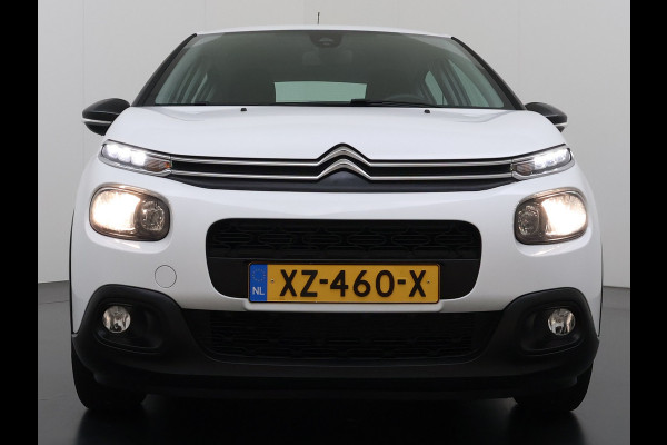 Citroën C3 1.2 Navi Apple Carplay Android MirrorLink PDC Connect LMv Ecc Cruise Elektr.Spiegels+Verwarmd SpoorAssist Regensensor Feel Tel.  Lane Assist S&S Tech Feel Distributie bij 89.194 km vervangen! Slechts 40 euro per maand wegenbelasting 4 Seizoens-banden Orig. Nederlandse auto EURO6 1e Eigenaar (lease)