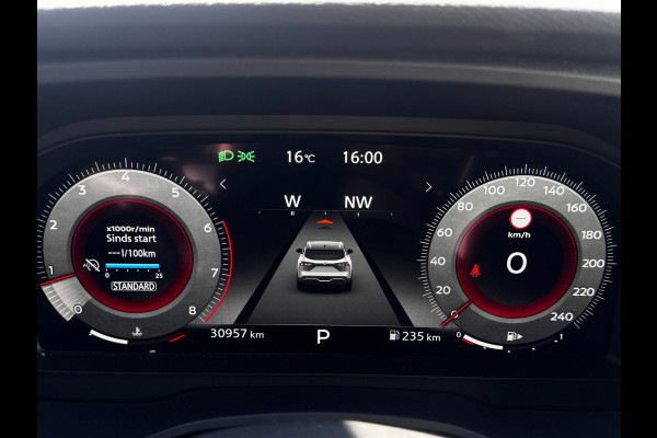Nissan QASHQAI 1.3 MHEV Xtronic Tekna | Trekhaak | Pano | Camera 360 | Winter Pack | HUD | Adaptive Cruise |