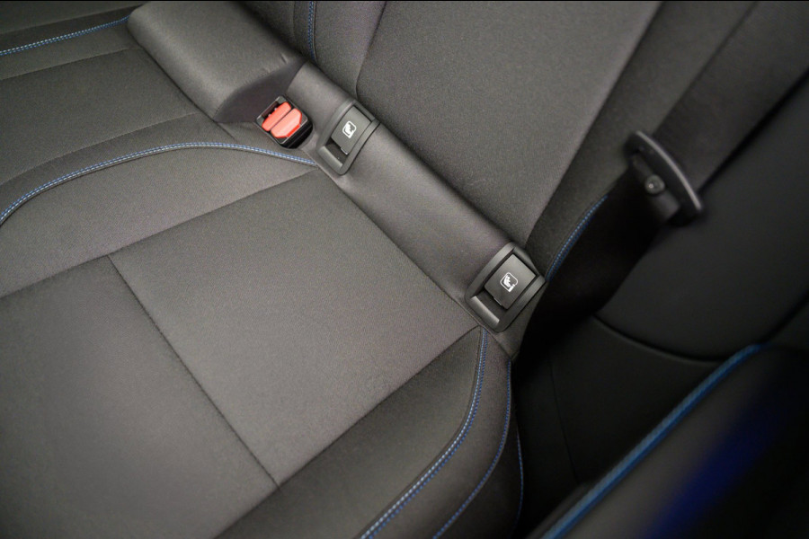 Lynk & Co 01 1.5 Lynk & Co 01 1.5 261PK Plug-in Hybrid* 360 Camera Pano/dak Apple/Carplay Adaptive/Cruise