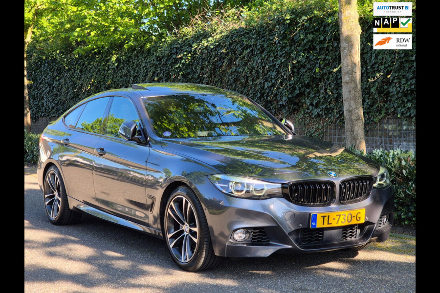 BMW 3-serie Gran Turismo GT M Sport OPTIES Panorama CarPlay Adaptieve Cruise Elek. Trekhaak Camera 2e Eigenaar 320i High Executive