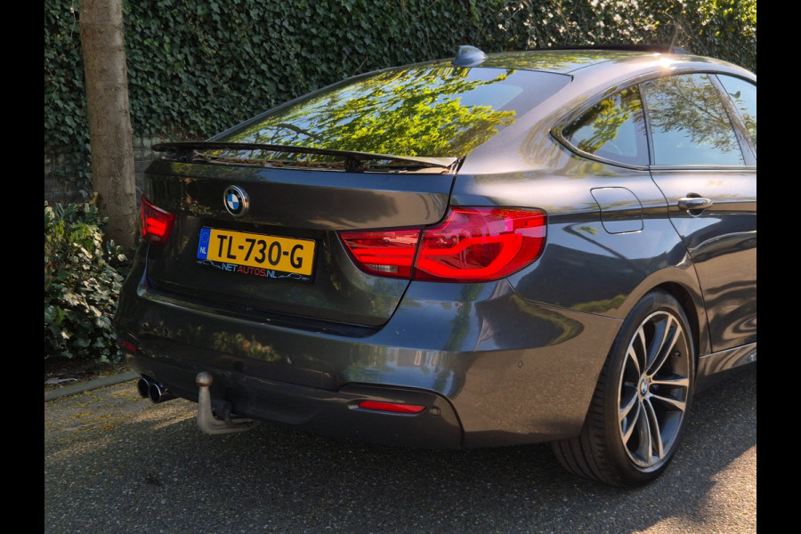 BMW 3-serie Gran Turismo GT M Sport OPTIES Panorama CarPlay Adaptieve Cruise Elek. Trekhaak Camera 2e Eigenaar 320i High Executive