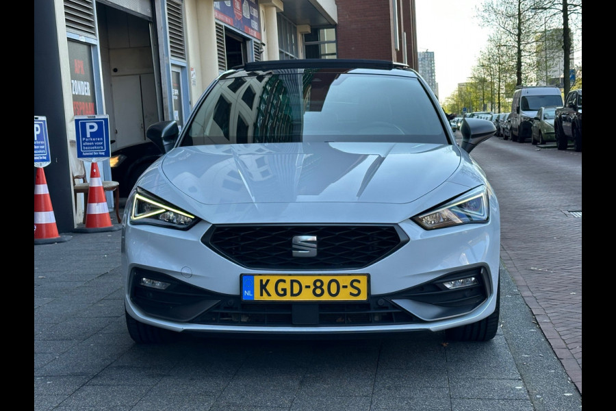 Seat Leon 1.4 TSI eHybrid PHEV FR Virtual Pano Sfeerverlichting