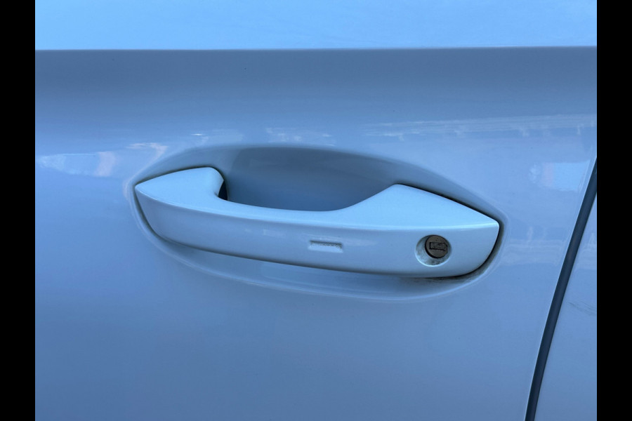 Seat Leon 1.4 TSI eHybrid PHEV FR Virtual Pano Sfeerverlichting