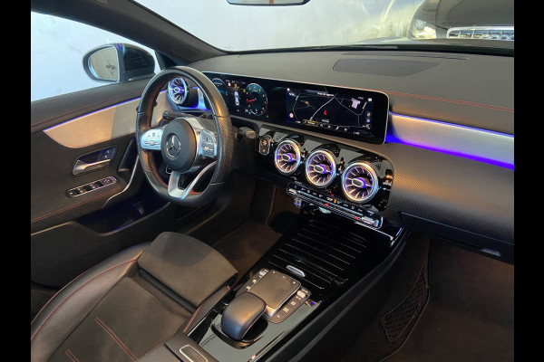 Mercedes-Benz CLA-Klasse 200 AMG-NIGHT PAKKET/PANO/SFEER/WIDESCREEN