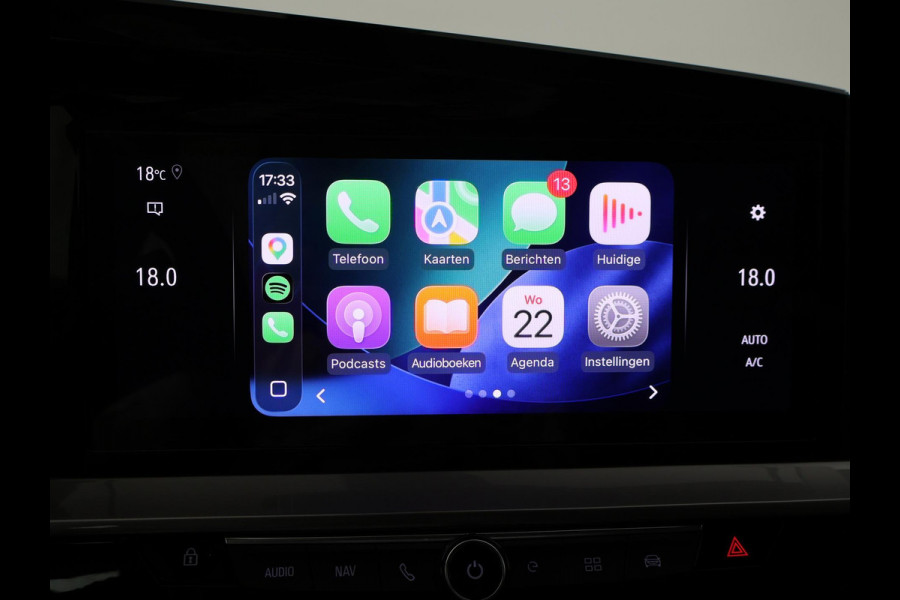 Opel Mokka-e ULTIMATE 50 KWH TWO TONE 94% SOH + LEDER/ALCANTARA | STOEL/STUURVERW. | 18 INCH | MATCHA GREEN