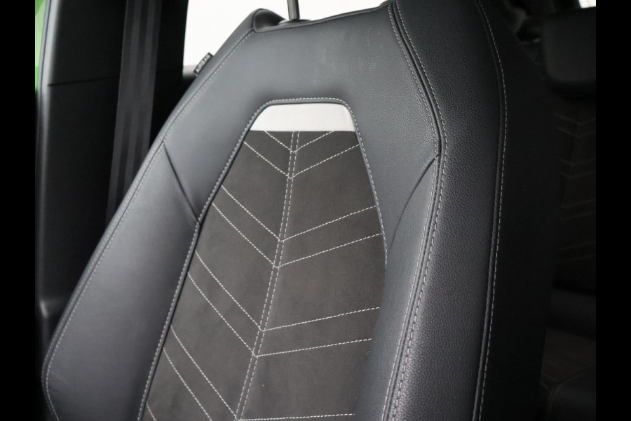 Opel Mokka-e ULTIMATE 50 KWH TWO TONE 94% SOH + LEDER/ALCANTARA | STOEL/STUURVERW. | 18 INCH | MATCHA GREEN