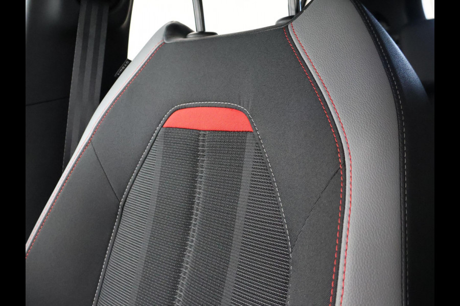 Opel Mokka-e GS LINE 50 KWH 90% SOH + CAMERA | ADAPTIVE CRUISE | CARPLAY | NAVIGATIE