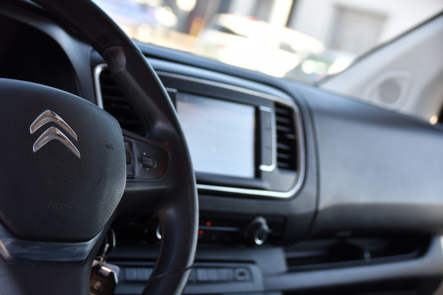 Citroën Jumpy 2.0 BlueHDI 145 L3 Black Edition 360 Camera, Cruise, Carplay , Stoelverwarming, 145pk, Trekhaak,  6 Zits, Multimedia, Uniek!
