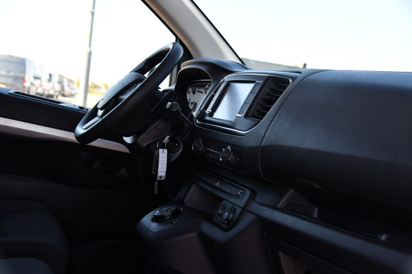 Citroën Jumpy 2.0 BlueHDI 145 L3 Black Edition 360 Camera, Cruise, Carplay , Stoelverwarming, 145pk, Trekhaak,  6 Zits, Multimedia, Uniek!