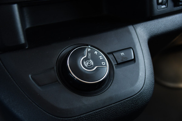 Citroën Jumpy 2.0 BlueHDI 145 L3 Black Edition 360 Camera, Cruise, Carplay , Stoelverwarming, 145pk, Trekhaak,  6 Zits, Multimedia, Uniek!