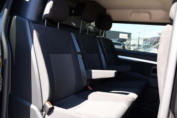 Citroën Jumpy 2.0 BlueHDI 145 L3 Black Edition 360 Camera, Cruise, Carplay , Stoelverwarming, 145pk, Trekhaak,  6 Zits, Multimedia, Uniek!