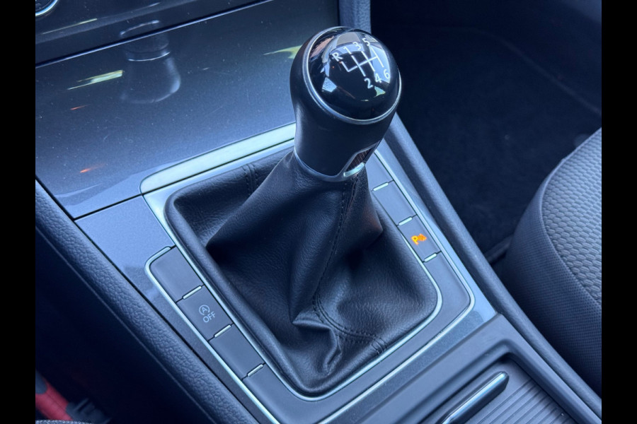 Volkswagen Golf 1.5 TSI Comfortline AppleCarPlay