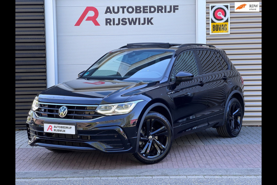 Volkswagen Tiguan 1.5 TSI R-Line Pano/Trekhaak/360/Sfeer