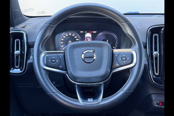 Volvo XC40 1.5 T5 Twin Engine R-Design 360/AppleCarPlay