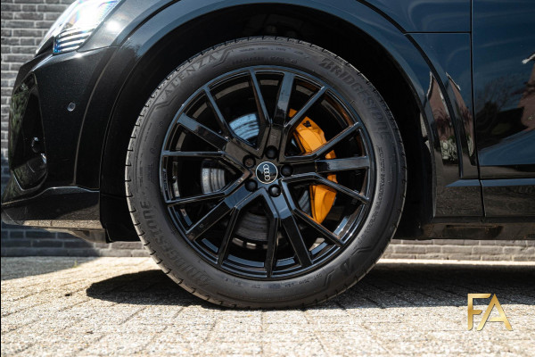 Audi e-tron 50 quattro S Line Black Edition 71 Kwh