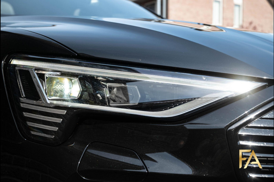 Audi e-tron 50 quattro S Line Black Edition 71 Kwh